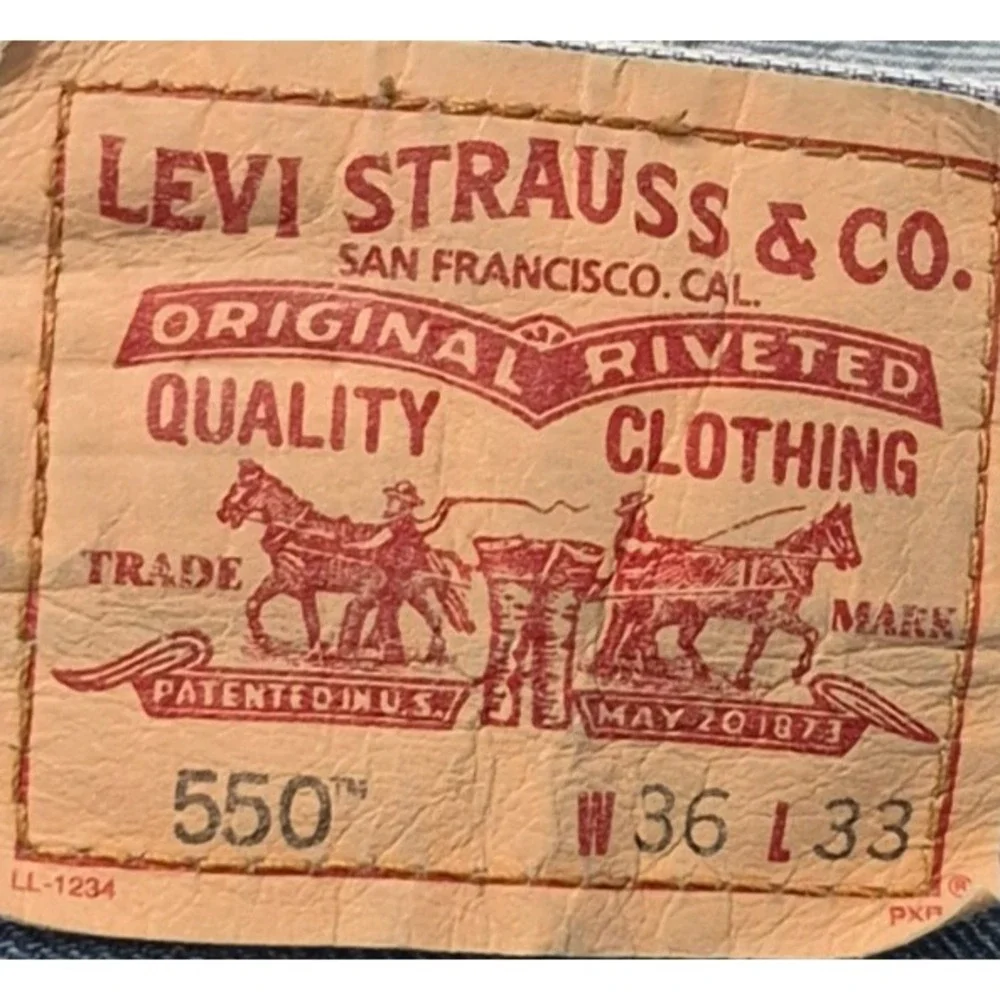 VTG Levi 550 men's relaxed fit medium wash denim blue‎ jeans 36x33 Cotton